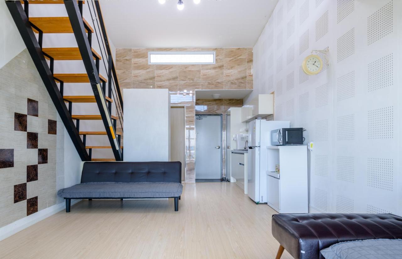 Jeju Turning Point Pension Seogwipo Luaran gambar